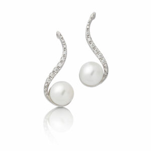 Elegantne mindjuse sa biserima i brilijantima